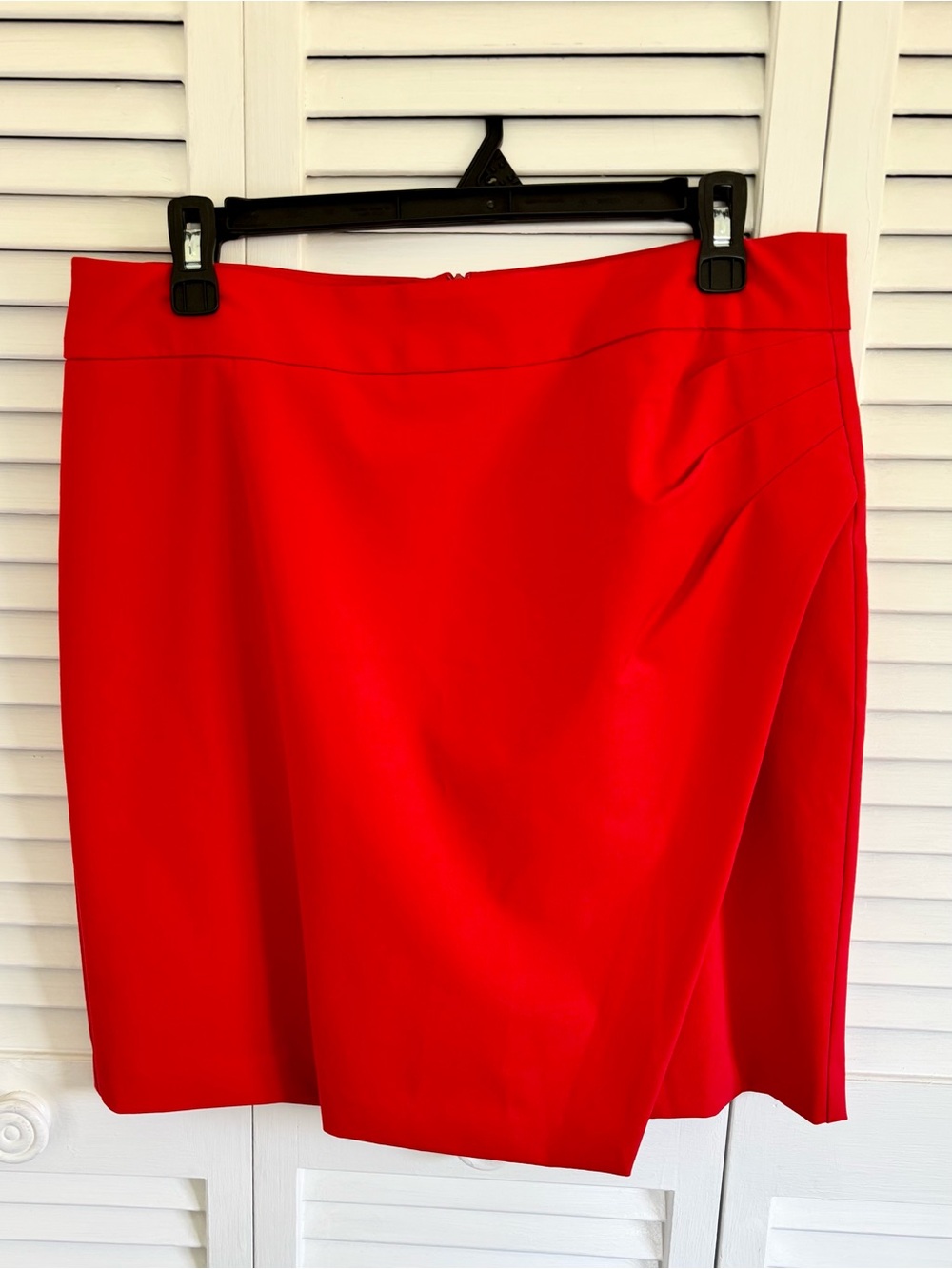 Trina Turk Women’s Mini Lined Size 8 Fiery Red Quiet Luxury Classic Americana